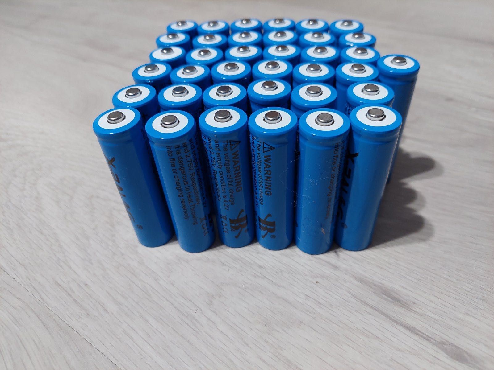 Батарейка аккумулятор X-Balog 18650 8800 mAh байлонг 3.7 V