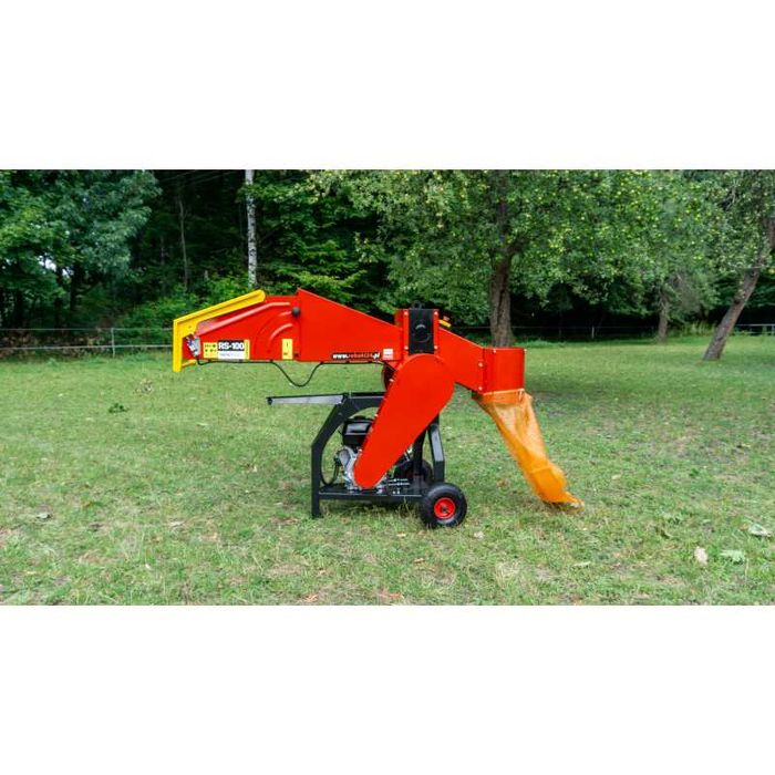 Usługa rębakiem spalinow żeym i glebogryzarką i łuparką