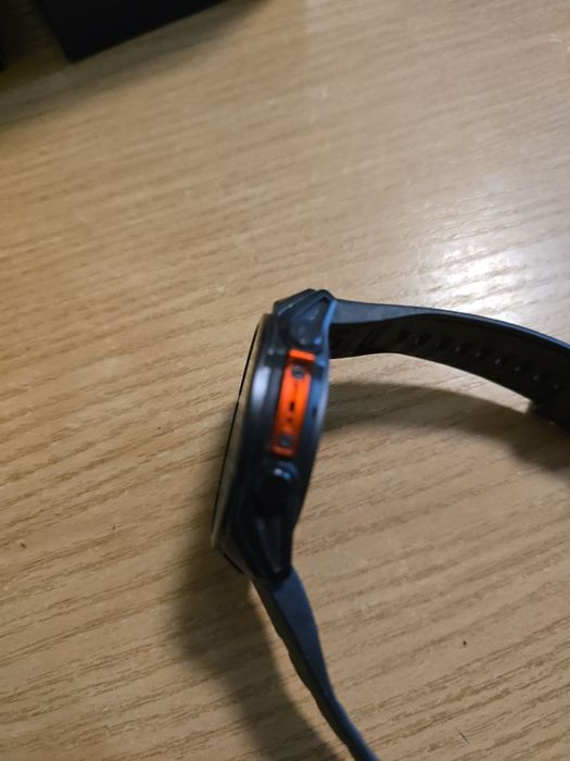 Продам Garmin Fenix 8 Amoled