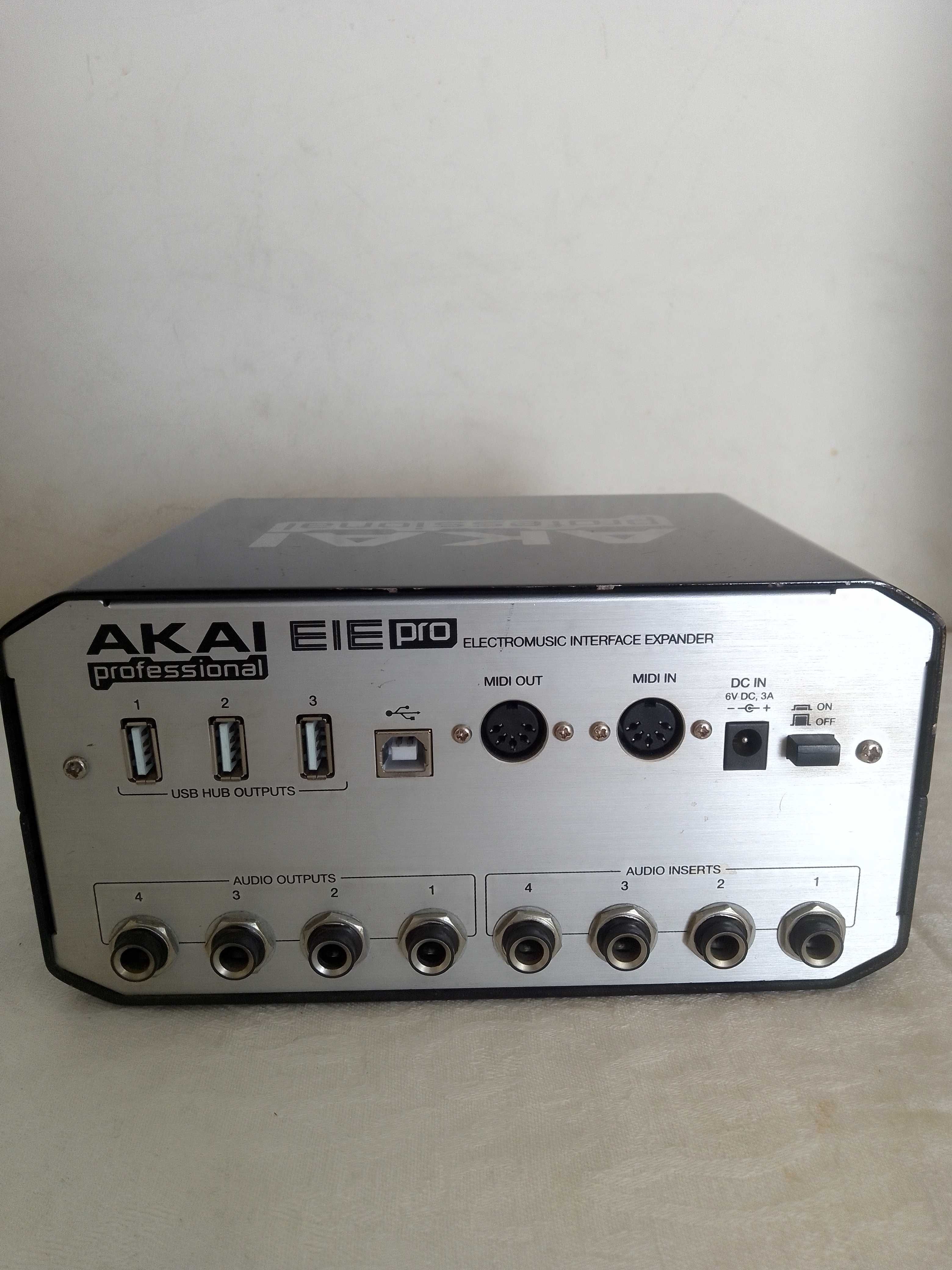 Placa de som AKAI EIE PRO