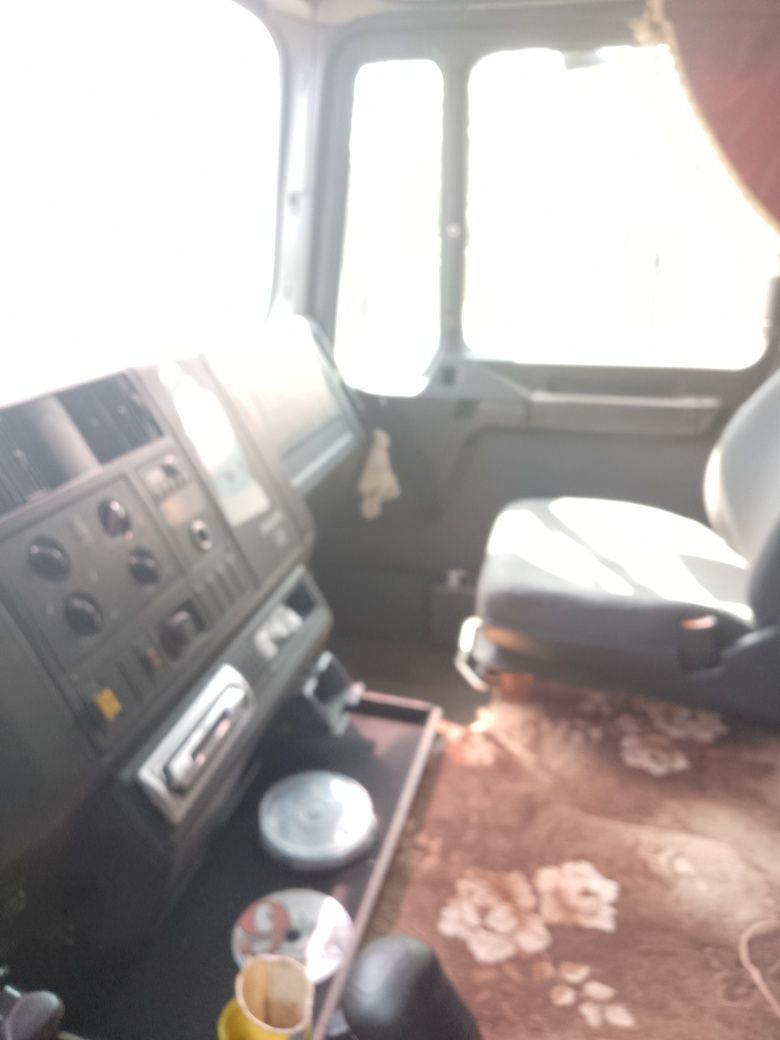 Продам  грузовий автомобіль MAN