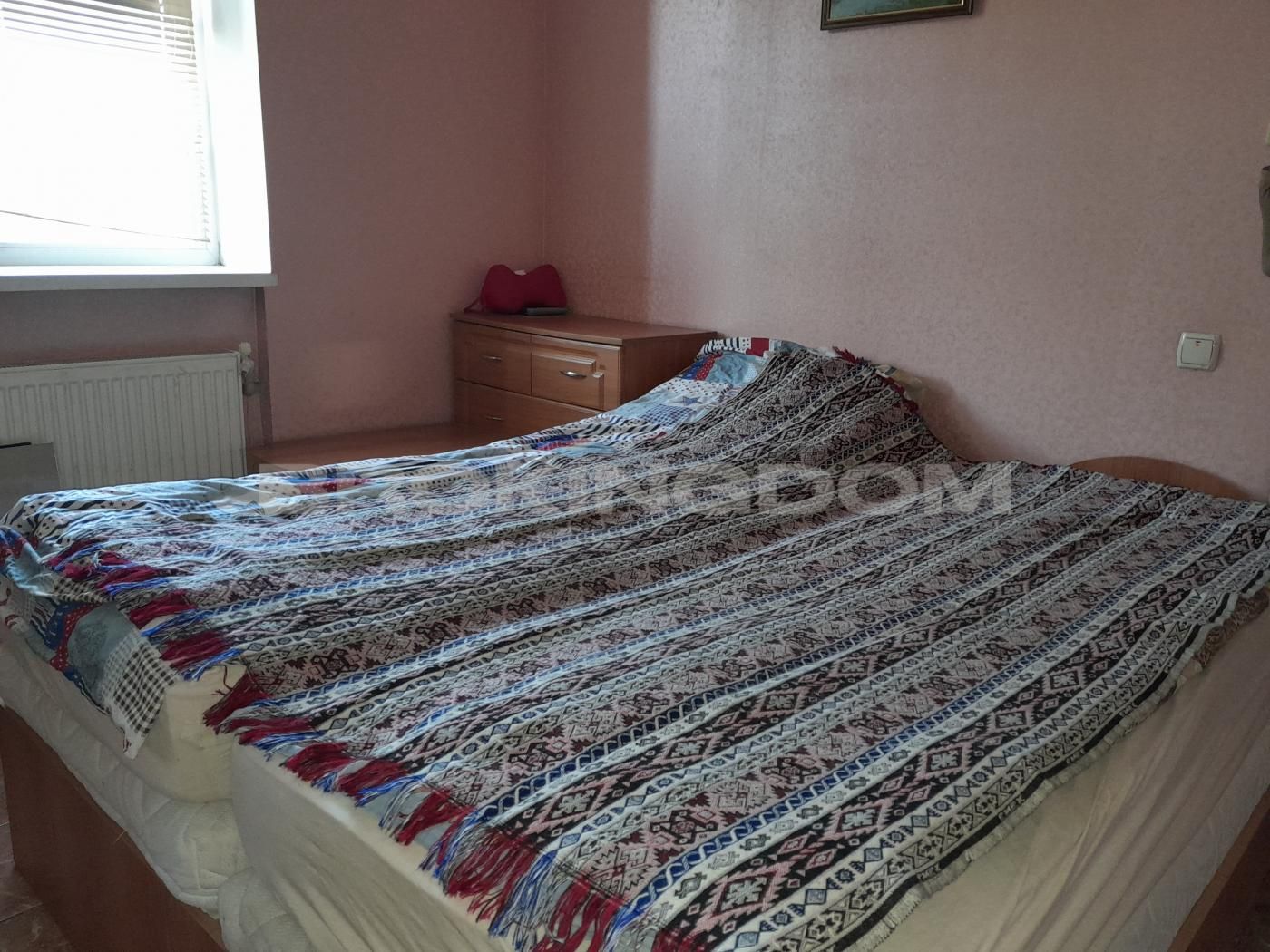 Продаж будинок, ділянка 11 сот, гараж