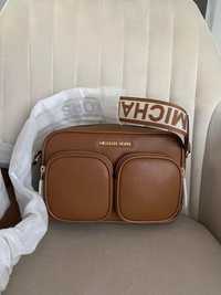 Michael Kors Jet Set item