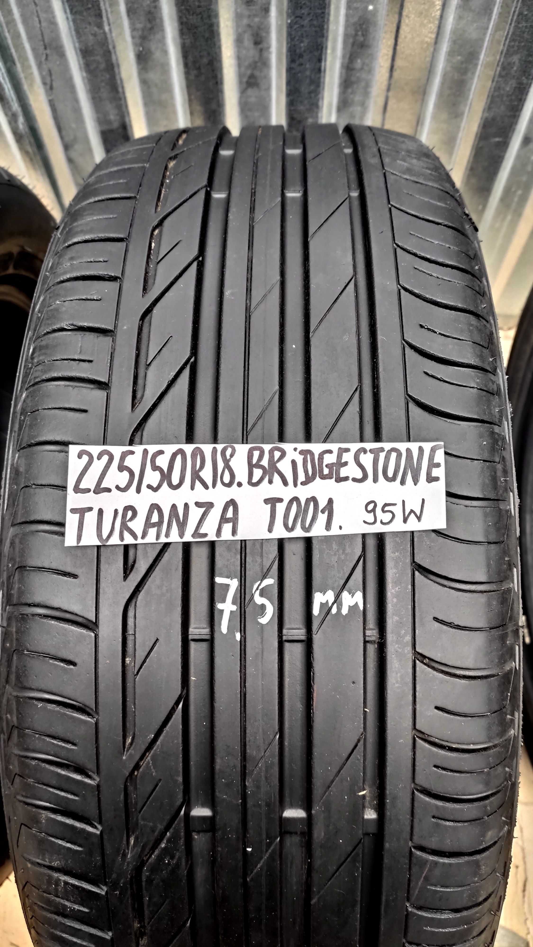 шини 225/50R18 . Bridgestone Turanza T001. Нові.