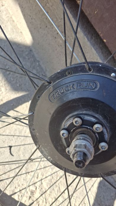 Продам мотор колесо