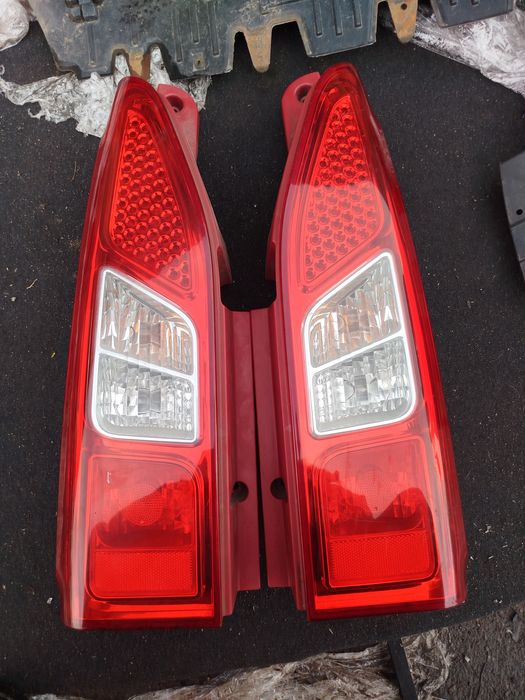 Задня фара Сітроен Берлінго/Партнер