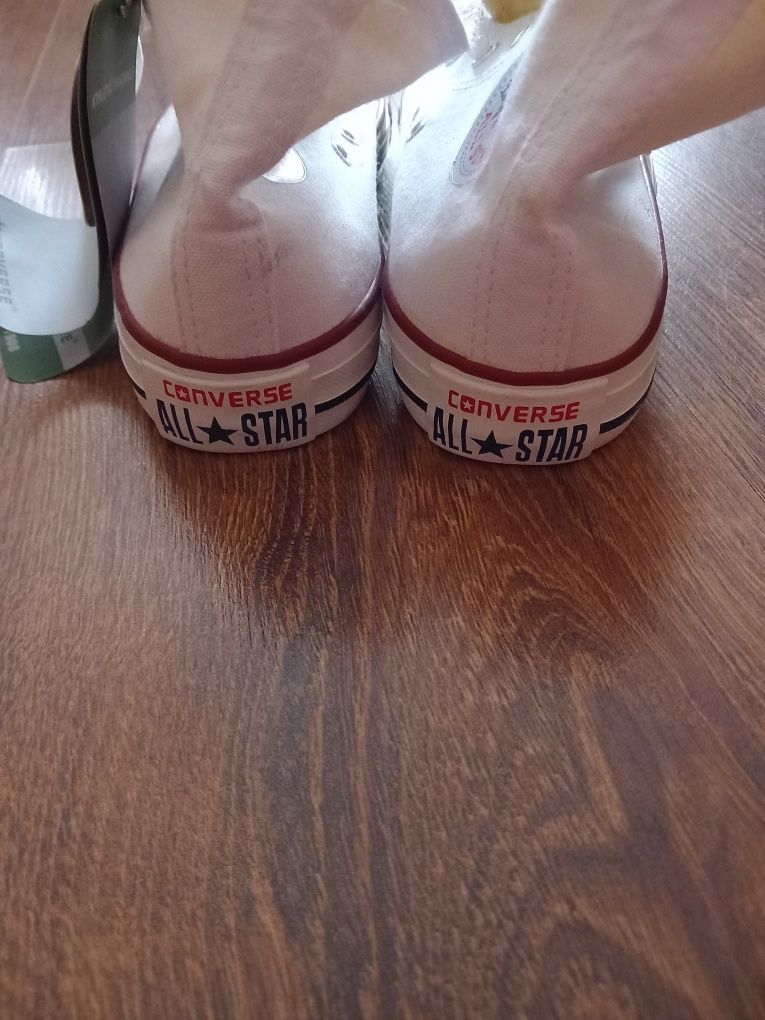 Tramki białe Converse