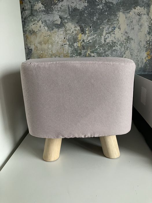 Siedzisko/pufka dziecinna pudrowy róż wys.27 cm