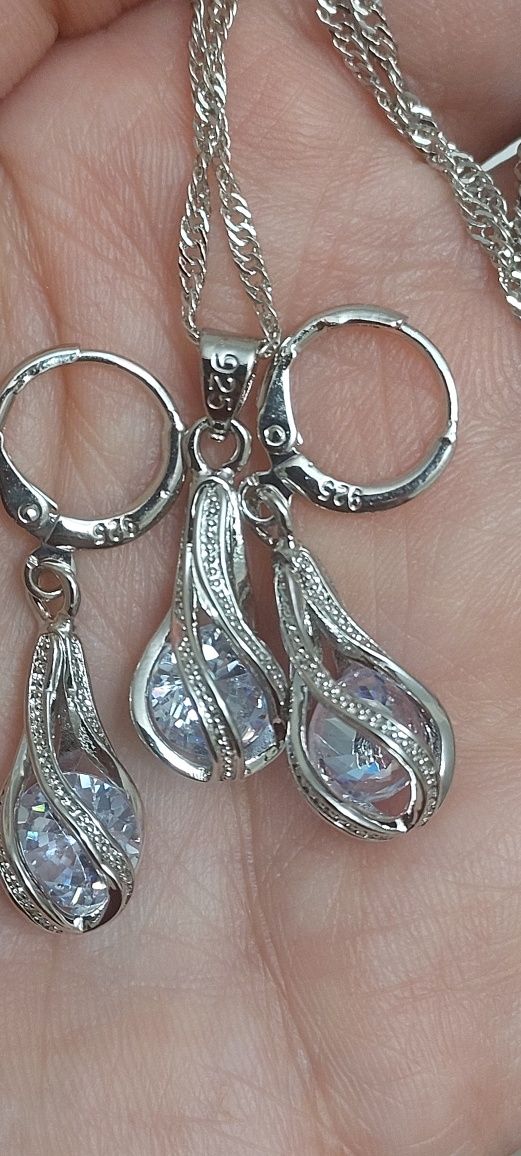 2 komplety srebrnej biżuterii 925
