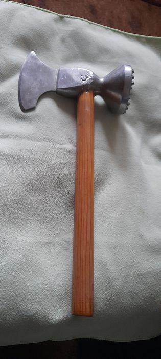 Tasak-topór do miesa