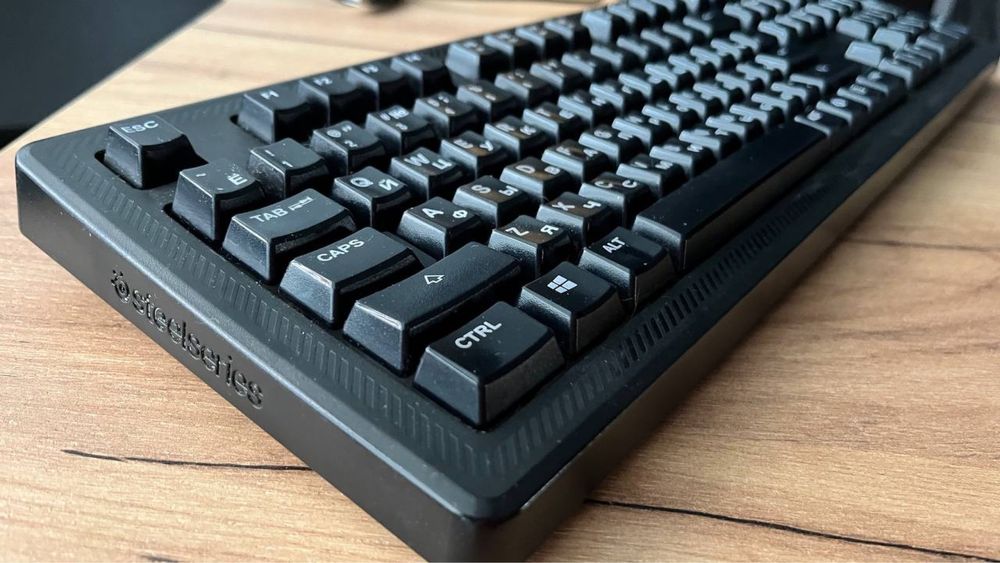 Клавіатура Steelseries Apex 100