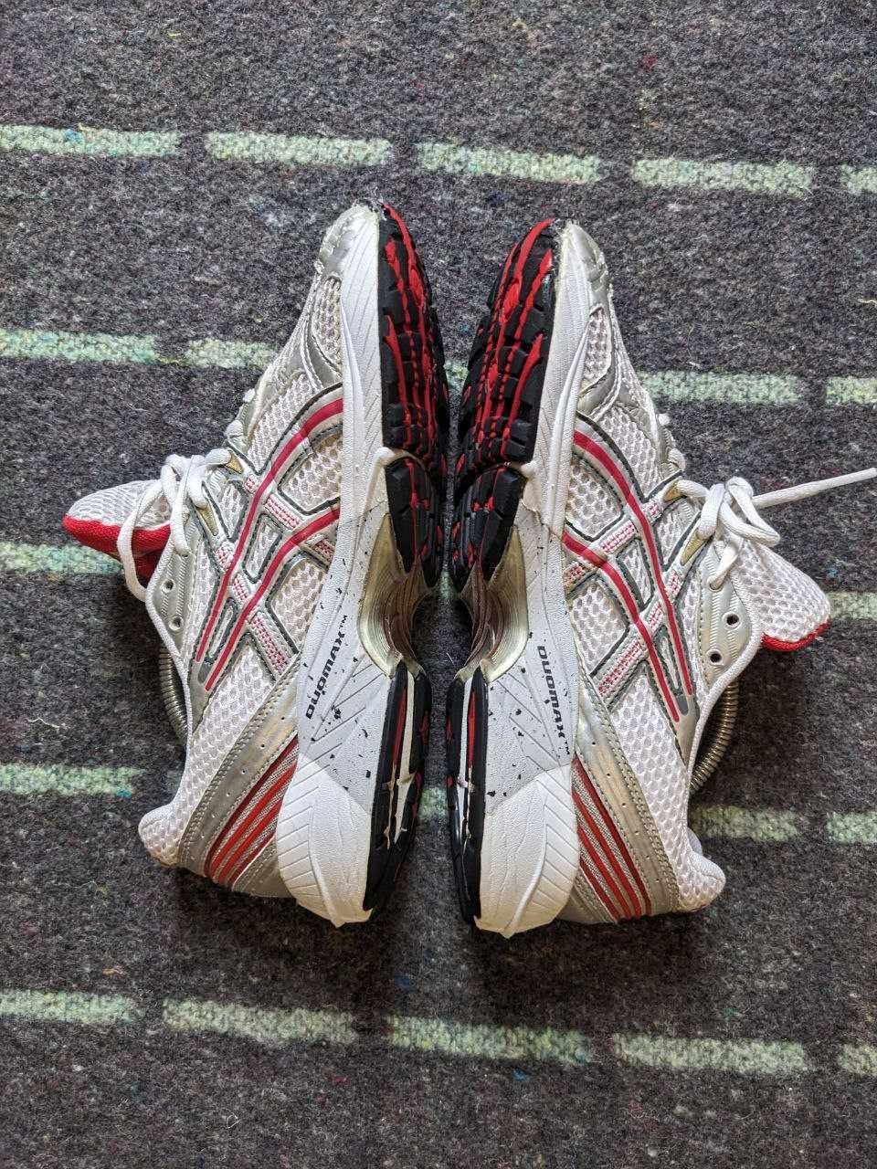 Кроссовки Asics Gel женские оригинал 37 р.