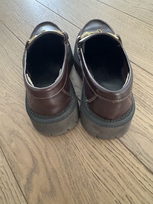 Шкіряні жіночі лофери