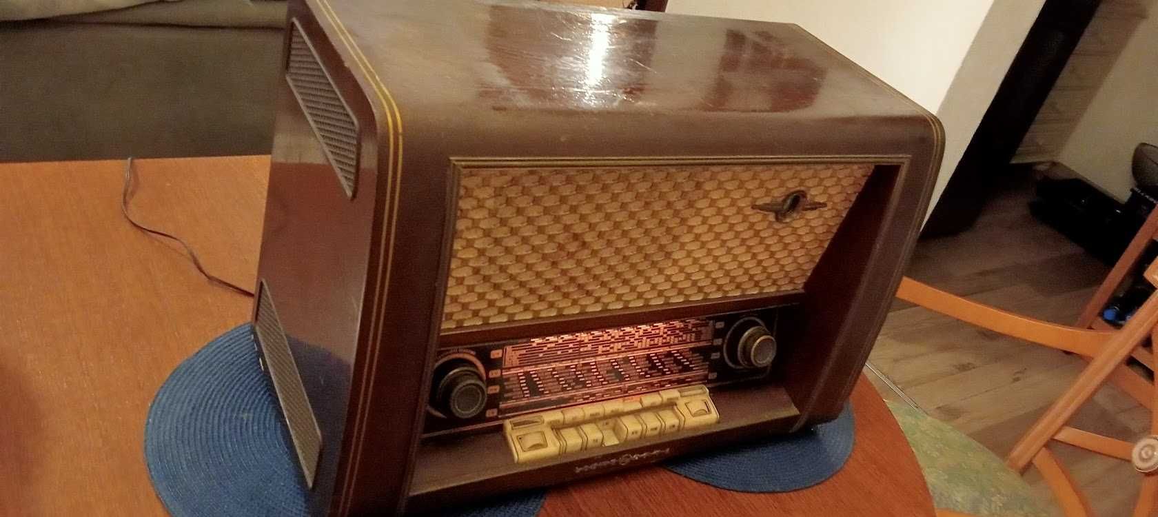 Stare Radio Lampowe Loewe Opta Apollo 55r