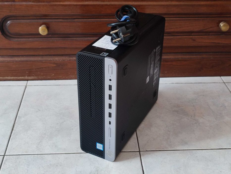 HP i7-7700 8GB M2 256GB HDMI Computador