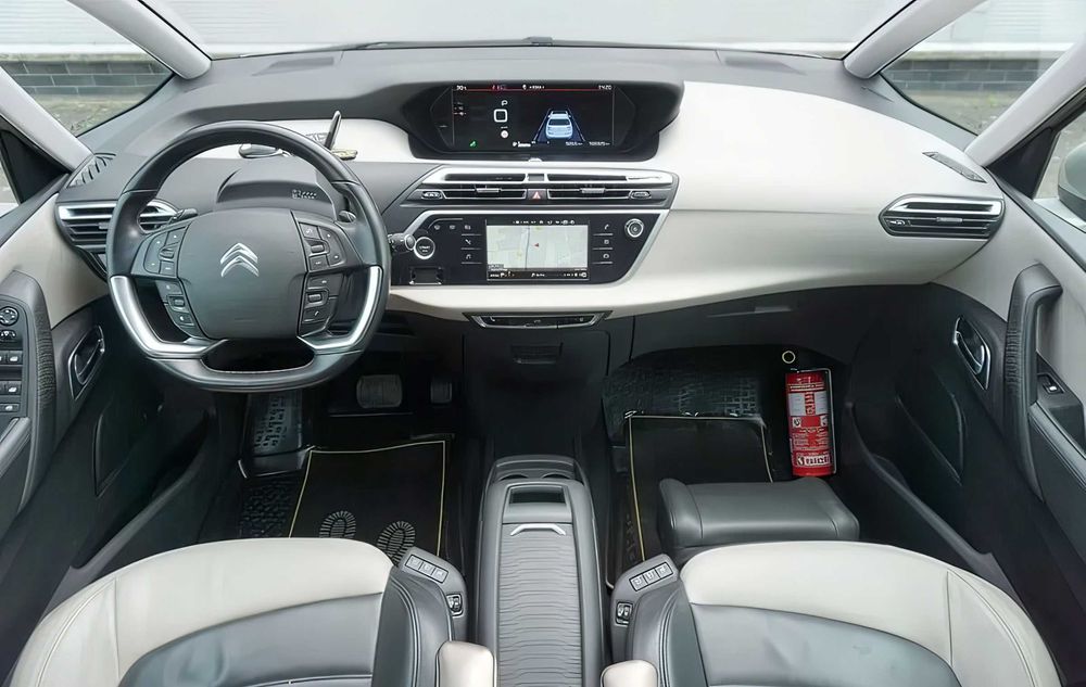 Citroen C4      2017