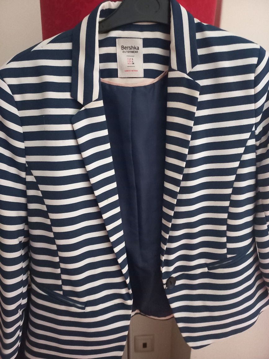 Blazer às riscas lindíssimo