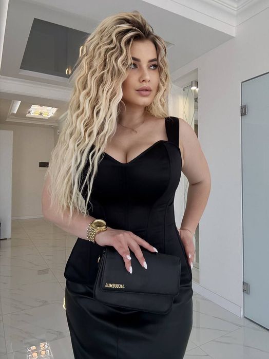 Корсет цільний/Атласний/Новий не б/у. /ОГ 120 см