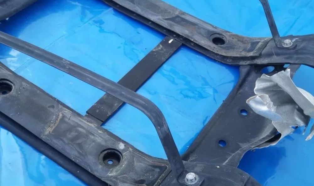 Suporte de Depósito de COMBUSTÍVEL HONDA HRV 1.6 I-DTEC 2015-2019