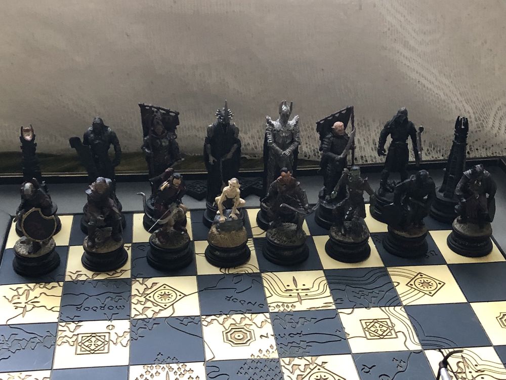Шахматы, коллекция «Lord of the rings»