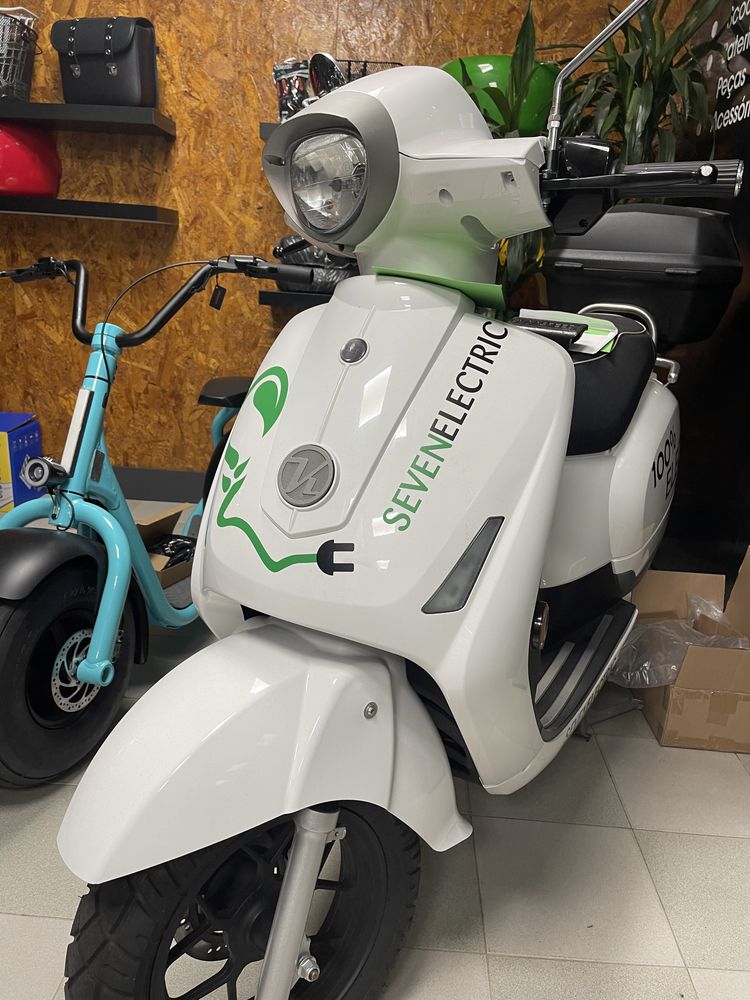 Scooter eletrica Cumpan