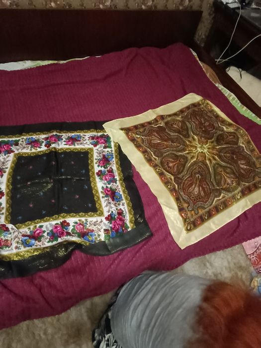 Хустки, різні старовинні