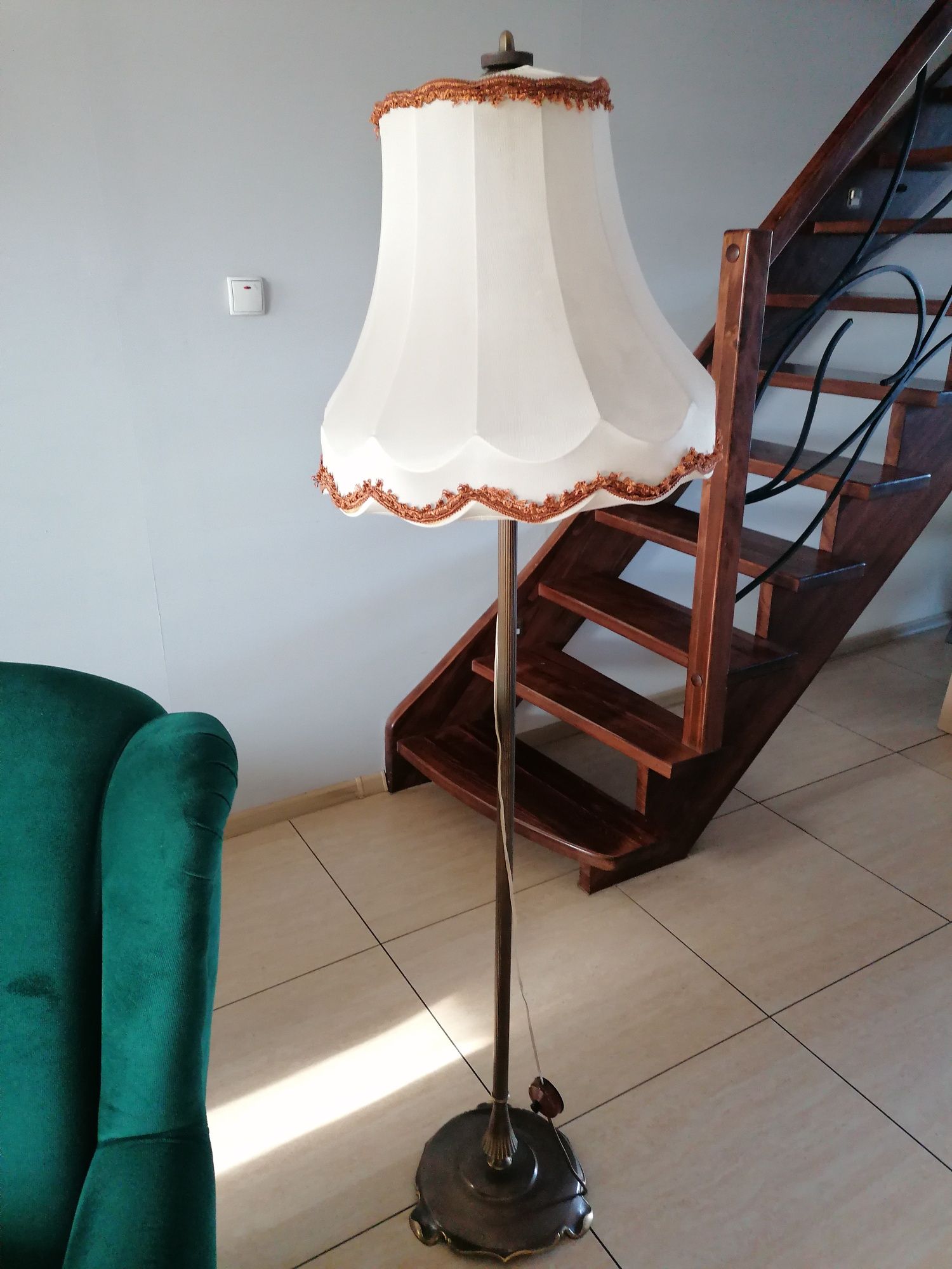 Lampa mosiężna z kloszem antyk