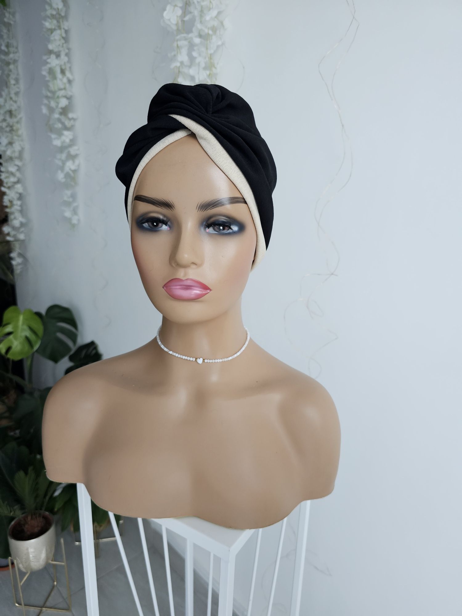 Turban czepek Ola czarny-beż nakrycie głowy podczas leczenia czapka
