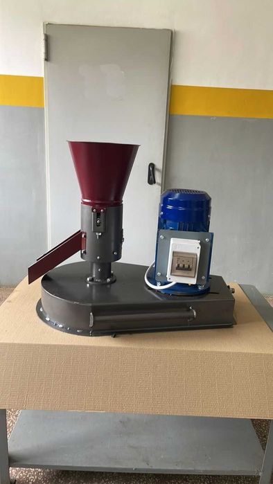 Гранулятор комбі корма кормів (Матр.100;150мм) З ДВИГУНАМИ