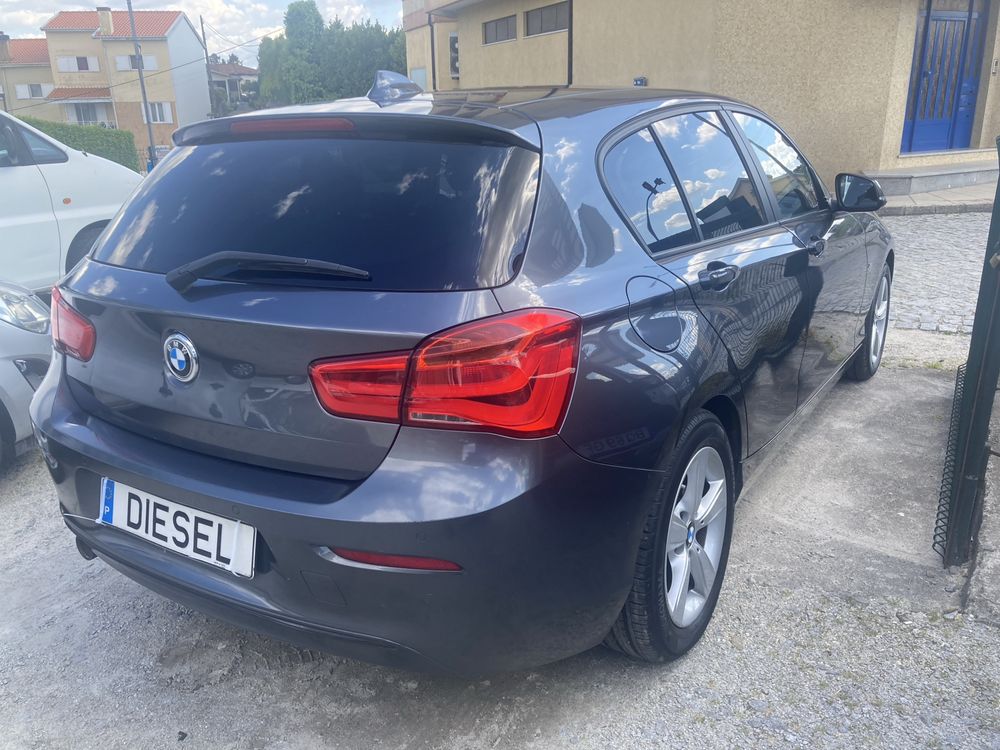 Bmw serie 1 modelo , 116 D sport ,  com 54000 kms  nacional um só dono