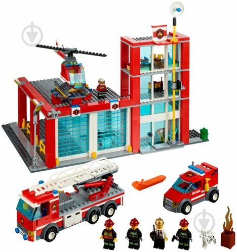 LEGO City: Лего Пожарная часть 60004 продам
