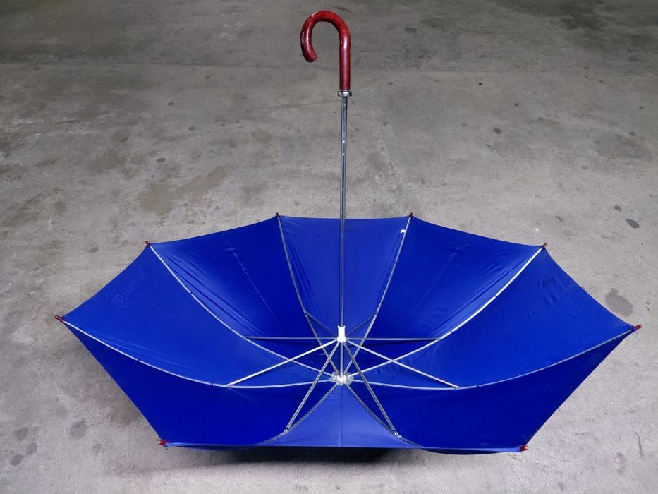 Guarda chuvas Ferrari e Piaggio