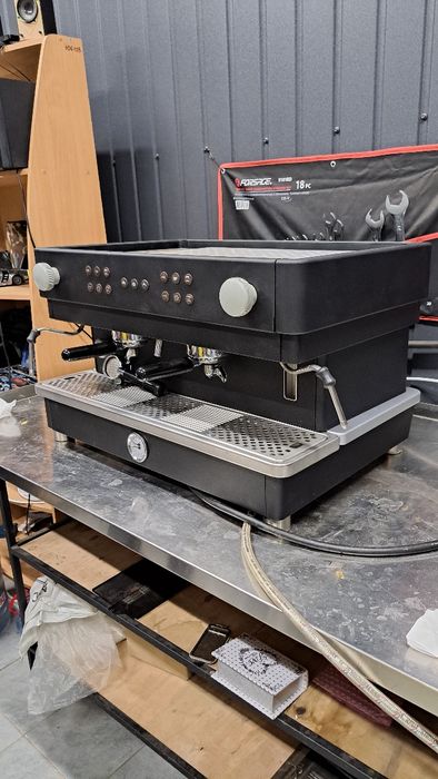 Кавомашина професійна la san marco