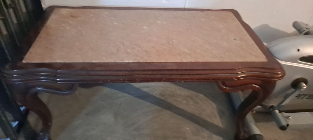 Mesa pequena  de sala