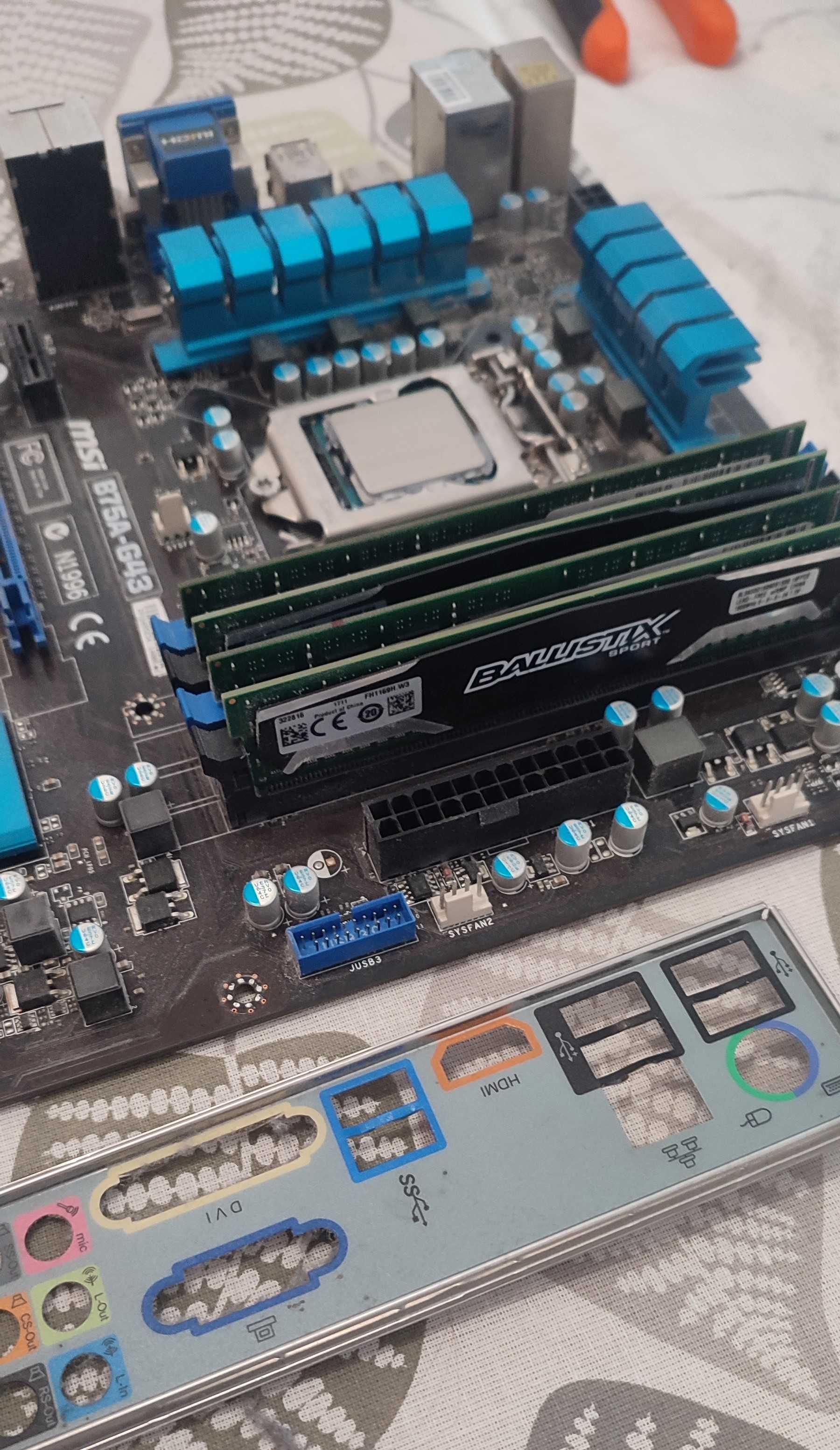 B75A G43 Xenon E3 1230 V2 3,3Ghz 16GB ddr3 1600Mhz