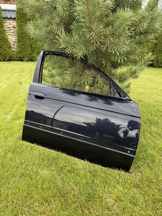 Двері на bmw e39 бмв е39 передні пасажирські