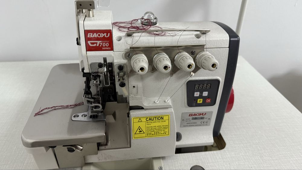 Оверлок високошвидкісний 4-нитковий Baoyu GT-700D-4