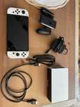 Nintendo Switch Oled + Gra Super Mario Bros.U Deluxe