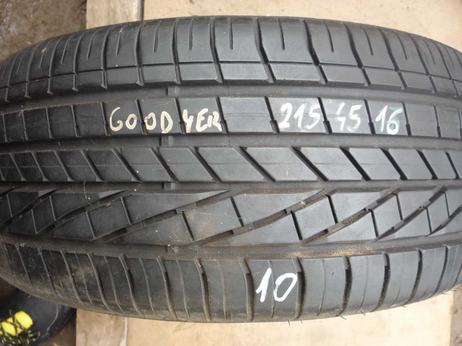 Opona Goodyear Excelence 215/45/16