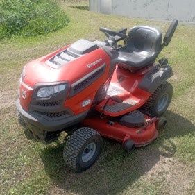Traktorek Husqvarna