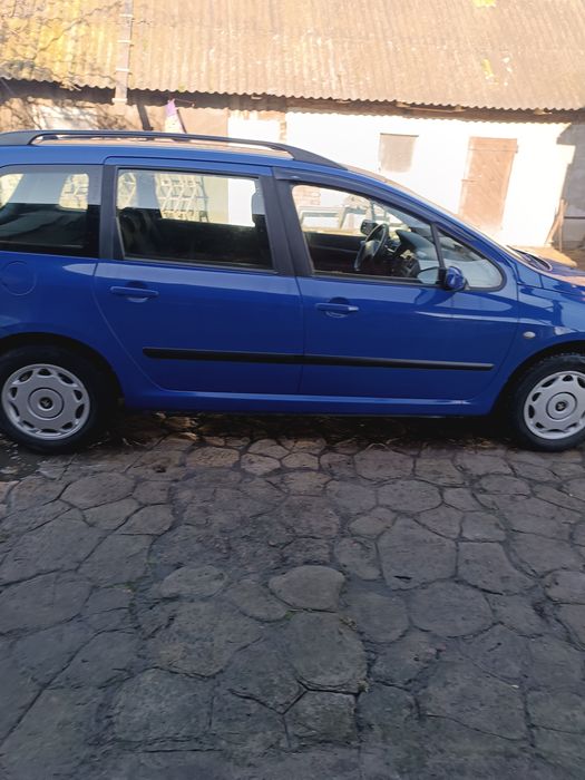 Продам власне авто Пежо 307