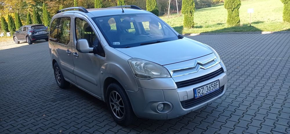 Berlingo  1.6 HDi 5 osobowy