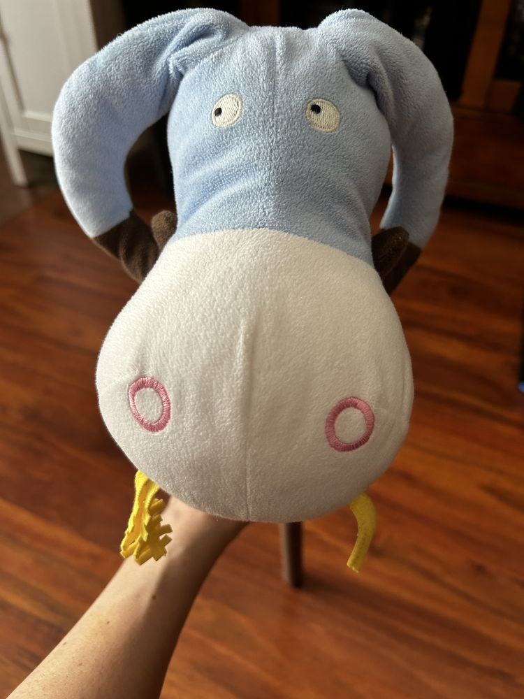 IKEA Lojlig hobby horse tur na kiju koń