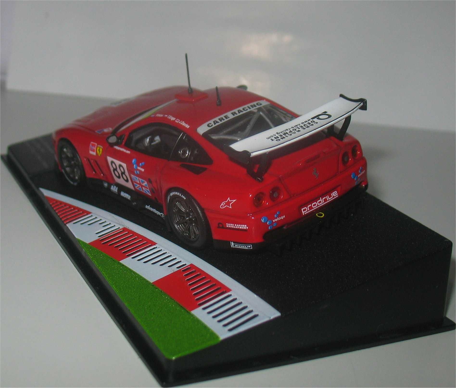 Ferrari 550 Maranello - Vencedor GTS Le Mans 2003 - Enge, Kox, Davies