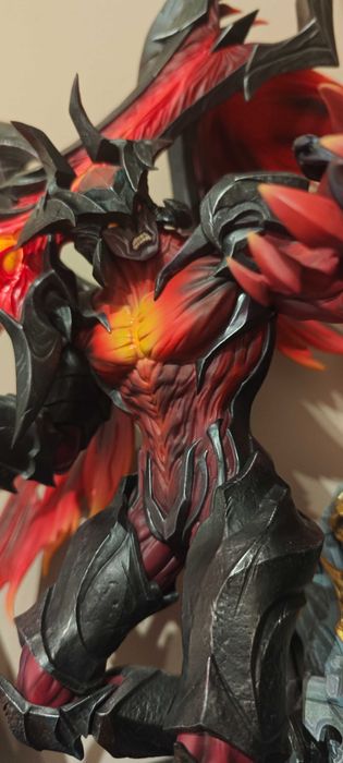Figurka League of Legends 1:6 AATROX