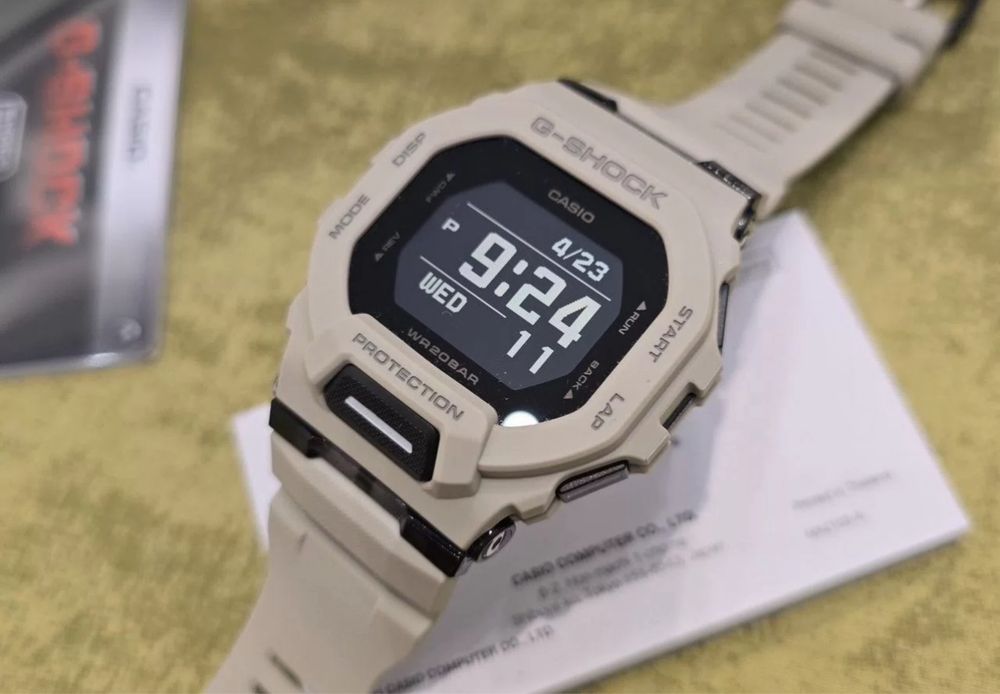 Годинник чоловічий casio G-shock GBD-200UU-9E