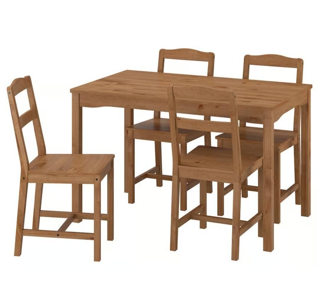 Mesa com 4 cadeiras
