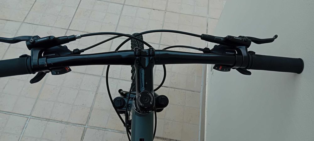 Bicicleta Serious Rockville 10 - Roda 27.5 - Bom estado