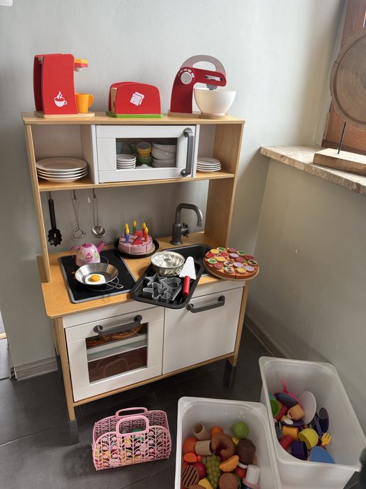 Kuchnia ikea duting  super  zabawka dla dzieci stan bardzo dobry -