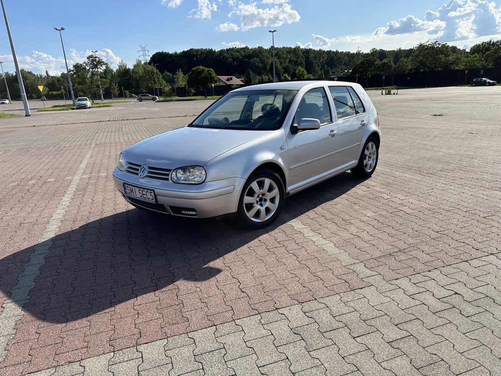 Golf IV 1.4 75KM bogaty - klimatronik, hak, esp
